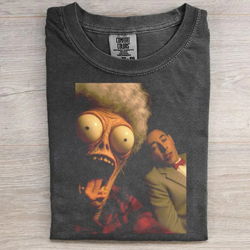 Funny Weird Monster Selfie Graphic Tee |